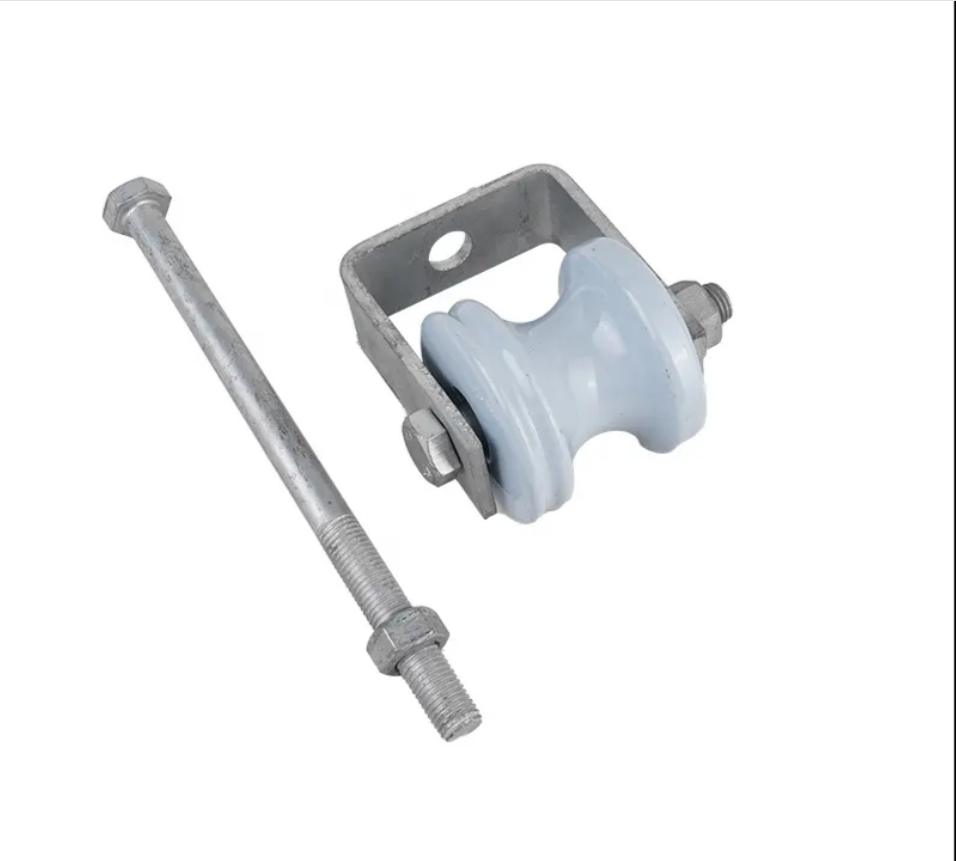 D type steel bracket fitting